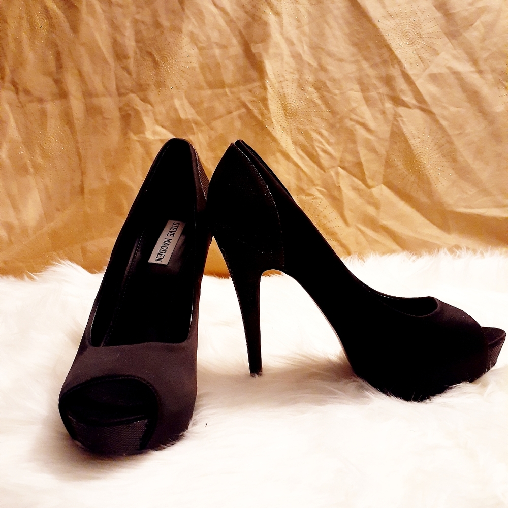 Steve Madden Black Heels